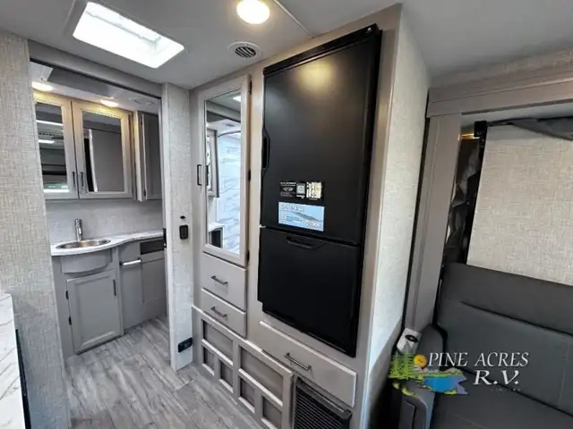 2024 Thor Motor Coach Gemini AWD 23TE Brand new ! Save Huge ! in RVs & Motorhomes in Moncton - Image 28