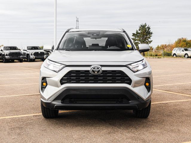 2022 Toyota RAV4 XLE Premium 2.5L AWD in Cars & Trucks in Strathcona County - Image 3