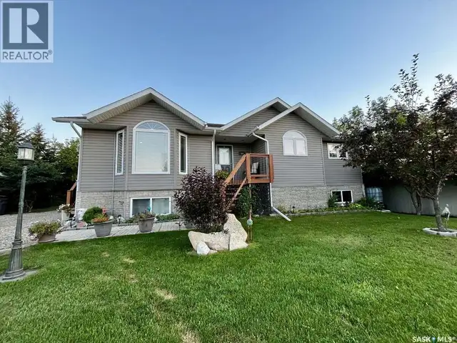 305 3rd STREET St. Brieux, Saskatchewan in Houses for Sale in Saskatoon - Image 3