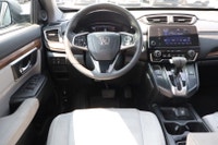 WELL MAINTAINED NO ACCIDENT Elevate Your Drive with the Honda CR-V AWD. Discover the Perfect Blend o... (image 9)