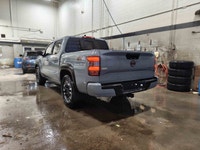 Welcome to Sherwood Buick GMC! Sunroof | Navigation | Heated Seats/Steering Wheel | Dual Zone Climat... (image 4)