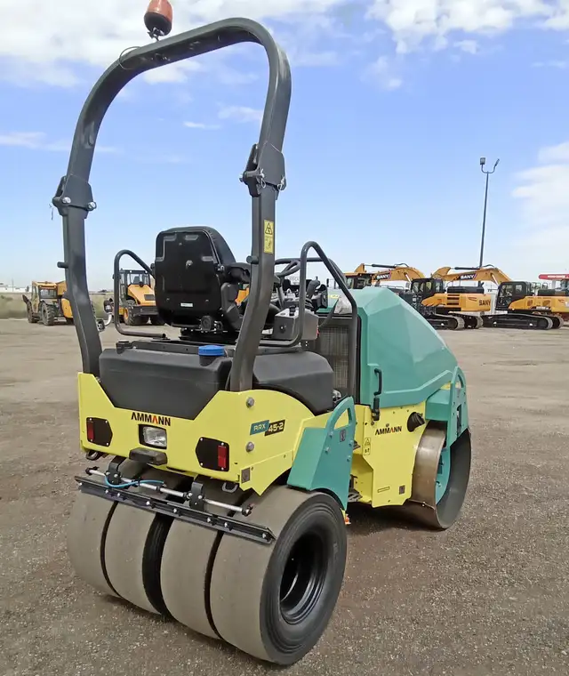 2024 Ammann ARX 45-2C Combi Packer - 57.5" Drum, 4 Tires in Heavy Equipment in Saskatoon - Image 4