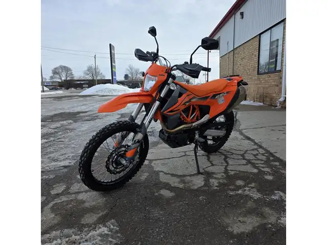 2023 KTM 690 ENDURO R in Dirt Bikes & Motocross in Brantford - Image 10