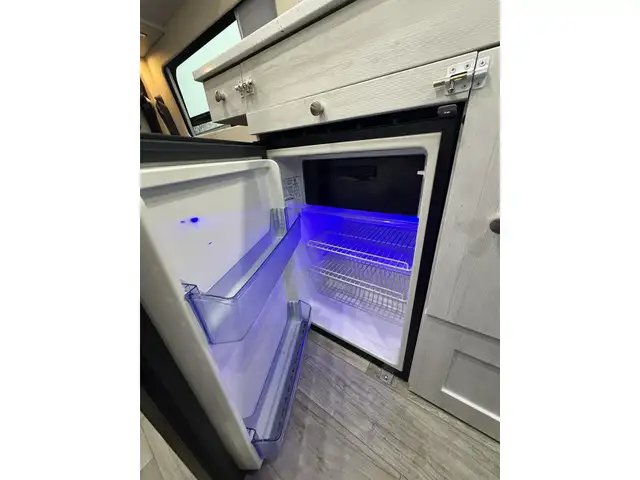 2023 Roadtrek SS Agile in RVs & Motorhomes in Windsor Region - Image 28