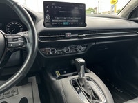 * Real Time AWD: Equipped standard with the Intelligent Control System for improved winter and wet-w... (image 7)