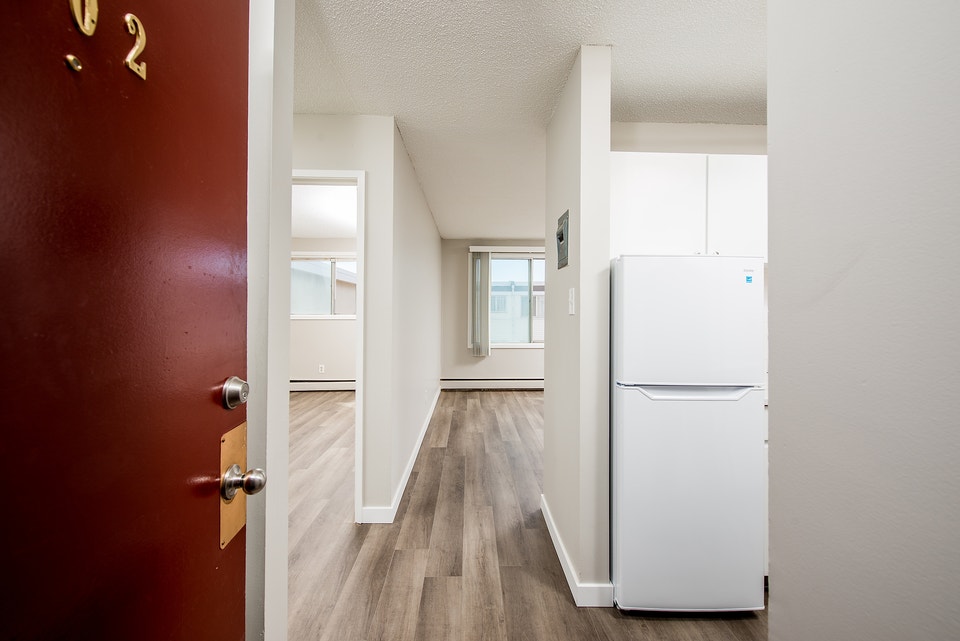 Signature Manor - 1 BED ROOM Apartment for Rent 3