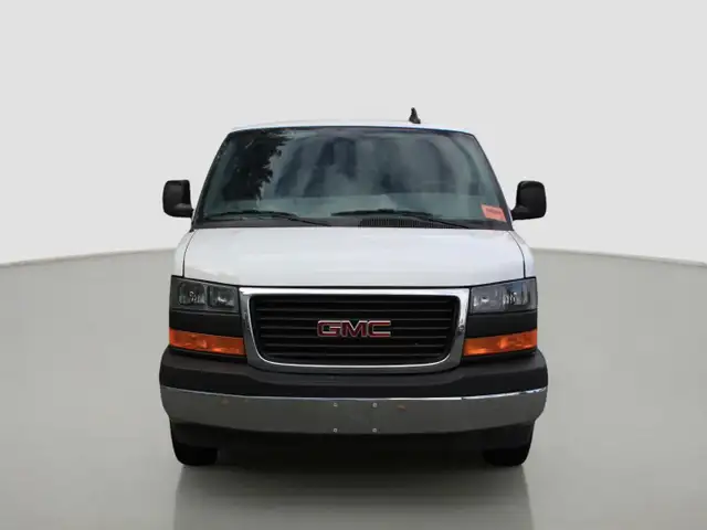 2023 GMC Savana Cargo Base in Cars & Trucks in Comox / Courtenay / Cumberland - Image 9