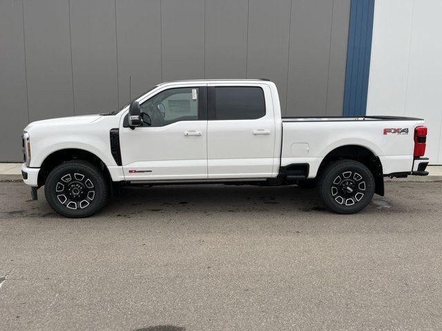 2026 Ford Super Duty F-350 SRW Platinum in Cars & Trucks in Strathcona County - Image 2
