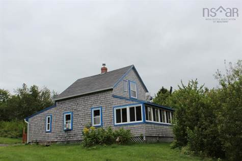 148 Parkers Road in Houses for Sale in New Glasgow - Image 2
