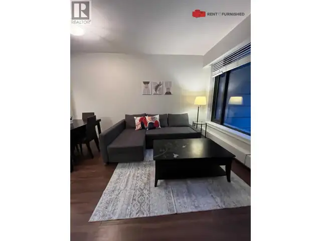 211 215 W 1ST STREET Vancouver, British Columbia in Long Term Rentals in Vancouver - Image 19
