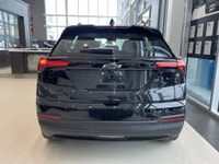 AMVIC Licensed Dealer Technology Package | Panoramic Power Sunroof | HD Surround Vision | Rear Camer... (image 7)