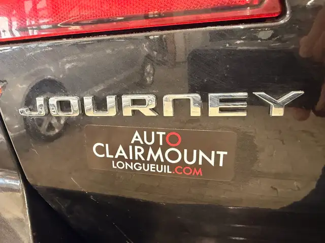 2012 Dodge Journey FWD 4dr SXT in Cars & Trucks in Longueuil / South Shore - Image 10