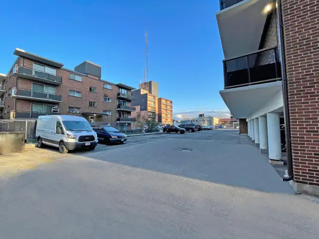 1 BEDROOM APARTMENT FOR RENT IN HAMILTON! in Long Term Rentals in Hamilton - Image 20