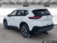 Experience comfort, efficiency, and everyday versatility with the *2021 Nissan Rogue SV*, featuring... (image 3)