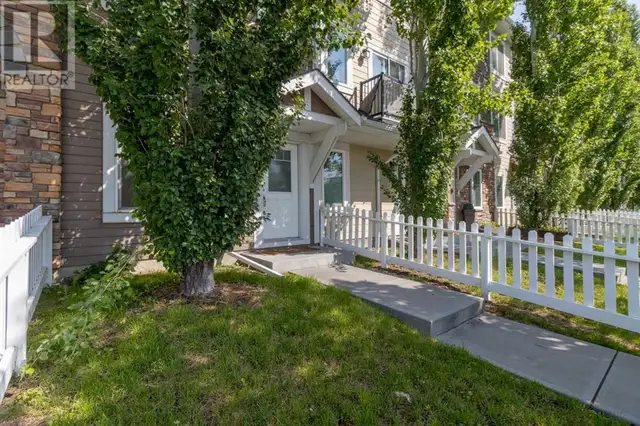36, 300 Marina Drive Chestermere, Alberta62863797401858123