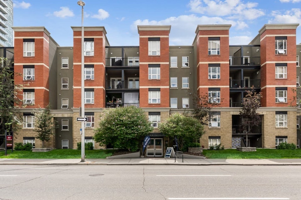 The Carrington - 2 Bedroom + Den available at 1017 - 11 Avenue S 3