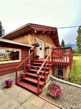 Homes for Sale in Valemount, British Columbia $999,900 in Houses for Sale in Quesnel - Image 4