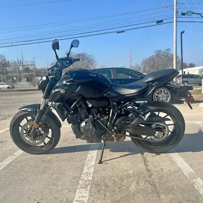APPLY NOW: https://www.ridecollective.ca/get-pre-approved 2024 YAMAHA MT-07 • Parallel-twin engine d...