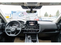 FAMILY READY COMFORT - Multi-Passenger Comfort - Power Panoramic Sunroof - 10-Way Power Heated Drive... (image 1)