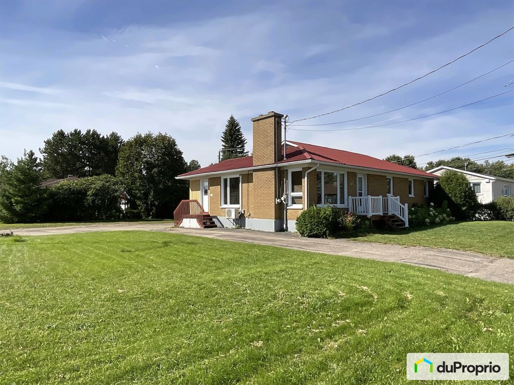 $290,000 - Bungalow for sale in St-Felicien — photo 2