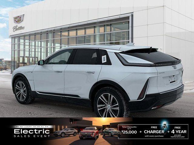 2025 Cadillac LYRIQ Luxury EV RWD | Adaptive Cruise in Cars & Trucks in Winnipeg - Image 3