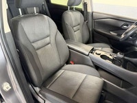 1 Owner, O Accident, Low Kms. used Nissan Rogue CW Autoking 1.5 Liter Turbo3 Cyl., Auto O/D, Air, Ti... (image 6)