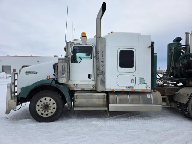 2009 KENWORTH T800 in Heavy Trucks in Saskatoon - Image 122
