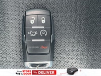 ===== Key Features ===== * 42,486 km * One owner * No reported accidents * Laramie trim * 4WD (four-... (image 9)