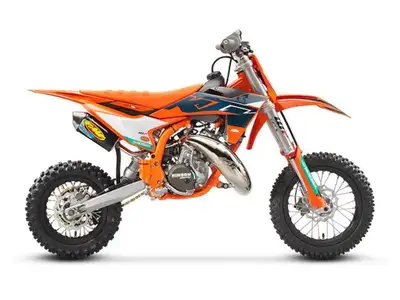 Save $1,000 -- Our price includes all rebates, freight and dealer setup. Excludes $299 dealer fee an...