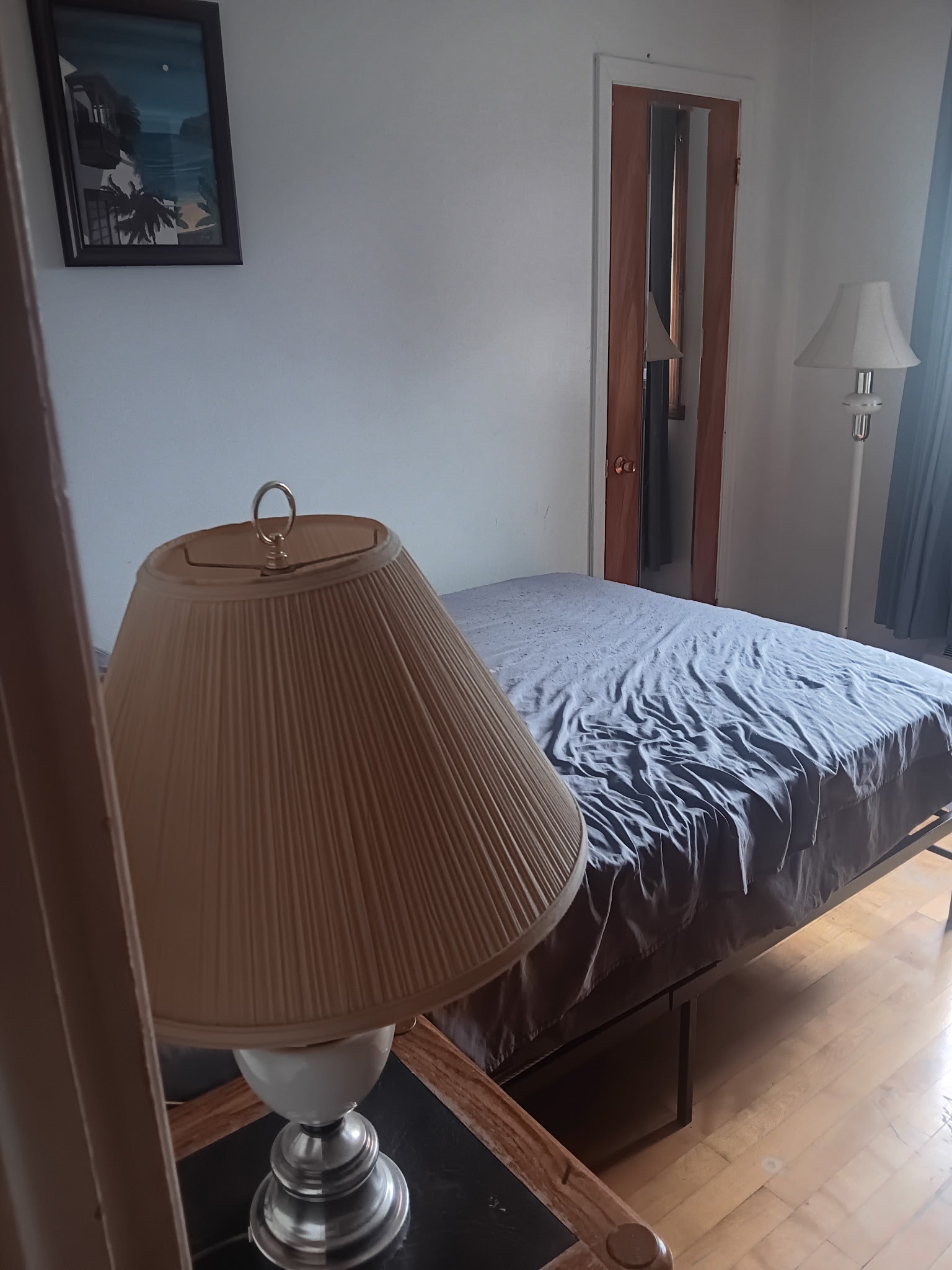 Chambre à louer Ville St-Laurent — photo 3