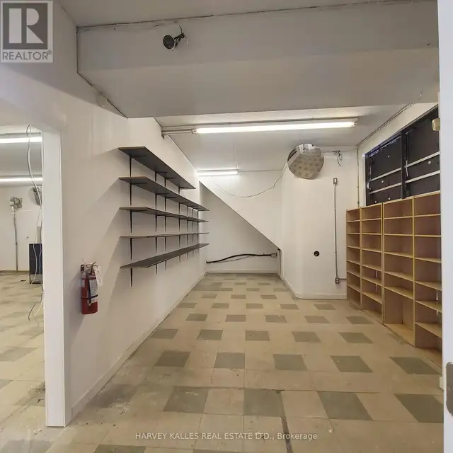 3829 LAKE SHORE BOULEVARD W Toronto (Long Branch), Ontario in Commercial & Office Space for Rent in Mississauga / Peel Region - Image 4