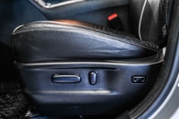 * Venza * XLE * AWD * 2015 * Mags * Toit ouvrant * Bluetooth * Régulateur de vitesse * Vitres teinté... (image 9)