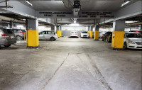 Stationnement intérieur chauffé/Indoor Heated Parking Spots