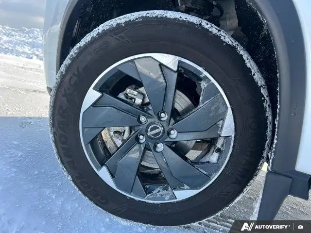 2024 Nissan Rogue SV Awd | Cloth | Moonroof | Accident Free in Cars & Trucks in Mississauga / Peel Region - Image 10