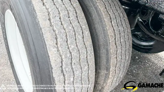 2010 MANAC 45' DRY VAN REMORQUE FERME AVEC HAYON ELEVATEUR in Heavy Equipment in Longueuil / South Shore - Image 10