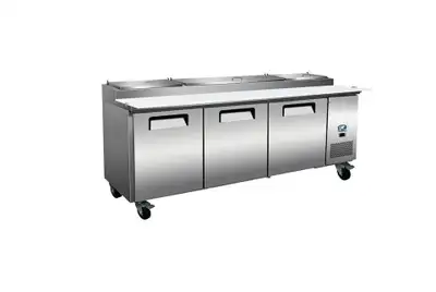 TABLE À PIZZA NEUVE / BRAND NEW PIZZA TABLE LIVRAISON GRATUITE PARTOUT AU QUÉBEC FREE DELIVERY ACROS...
