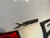 ALL TRADES WELCOME!! OPERATING BY APPOINTMENT Gorgeous 2016 BMW 320i XDRIVE!! All wheel drive for yo... (image 8)