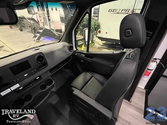 2426 JAYCO MELBOURNE 24L in RVs & Motorhomes in Saskatoon - Image 12