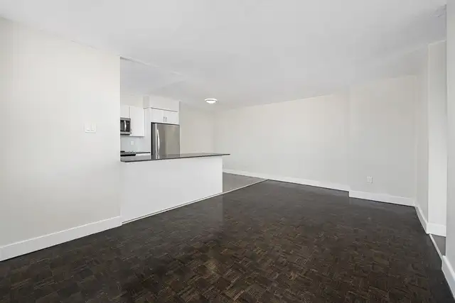 1 Bedroom Apartment for Rent - 1980 Fowler Dr in Long Term Rentals in Mississauga / Peel Region - Image 7
