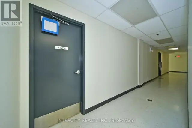 BSMT - 6 RONROSE DRIVE Vaughan (Concord), Ontario in Commercial & Office Space for Rent in Markham / York Region - Image 11