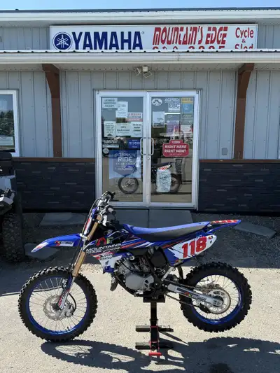 This unit is in great shape hardly been used, has a wrap and a Rekluse Core Exp.30 auto clutch kit....