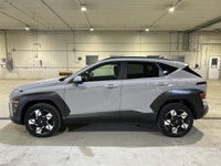 // ACCIDENT FREE!! // This 2025 Hyundai Kona Preferred AWD w/Trend Package | No accidents is a smart... (image 9)