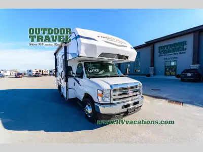 Forest River Forester LE Class C gas motorhome 1951LE Ford highlights: U-Dinette Bunk Over Cab Conve...