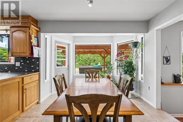 870 Cavin Rd French Creek, British Columbia in Houses for Sale in Parksville / Qualicum Beach - Image 13
