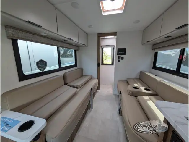 2027 Thor Motor Coach Chateau 19X in RVs & Motorhomes in Edmonton - Image 10
