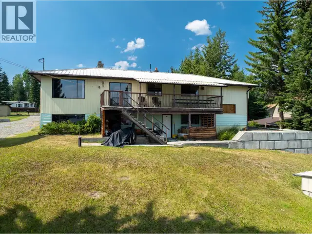 7568 BURGESS ROAD Deka Lake / Sulphurous / Hathaway Lakes, Briti in Houses for Sale in 100 Mile House - Image 11