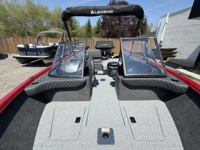 2026 Legend Boats 6414 in Powerboats & Motorboats in Guelph - Image 12