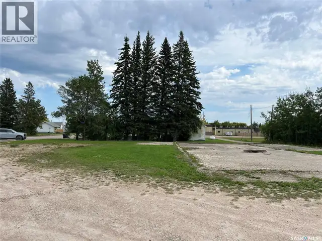 100-103 Main STREET E Dorintosh, Saskatchewan in Land for Sale in Meadow Lake - Image 6