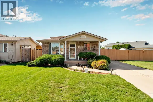 1589 BLAIRWOOD CRESCENT Unit# HOUSE Windsor, Ontario in Long Term Rentals in Windsor Region - Image 2