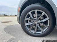 The advertised vehicle price is based on a promotional finance offer. Customers who purchase the veh... (image 8)
